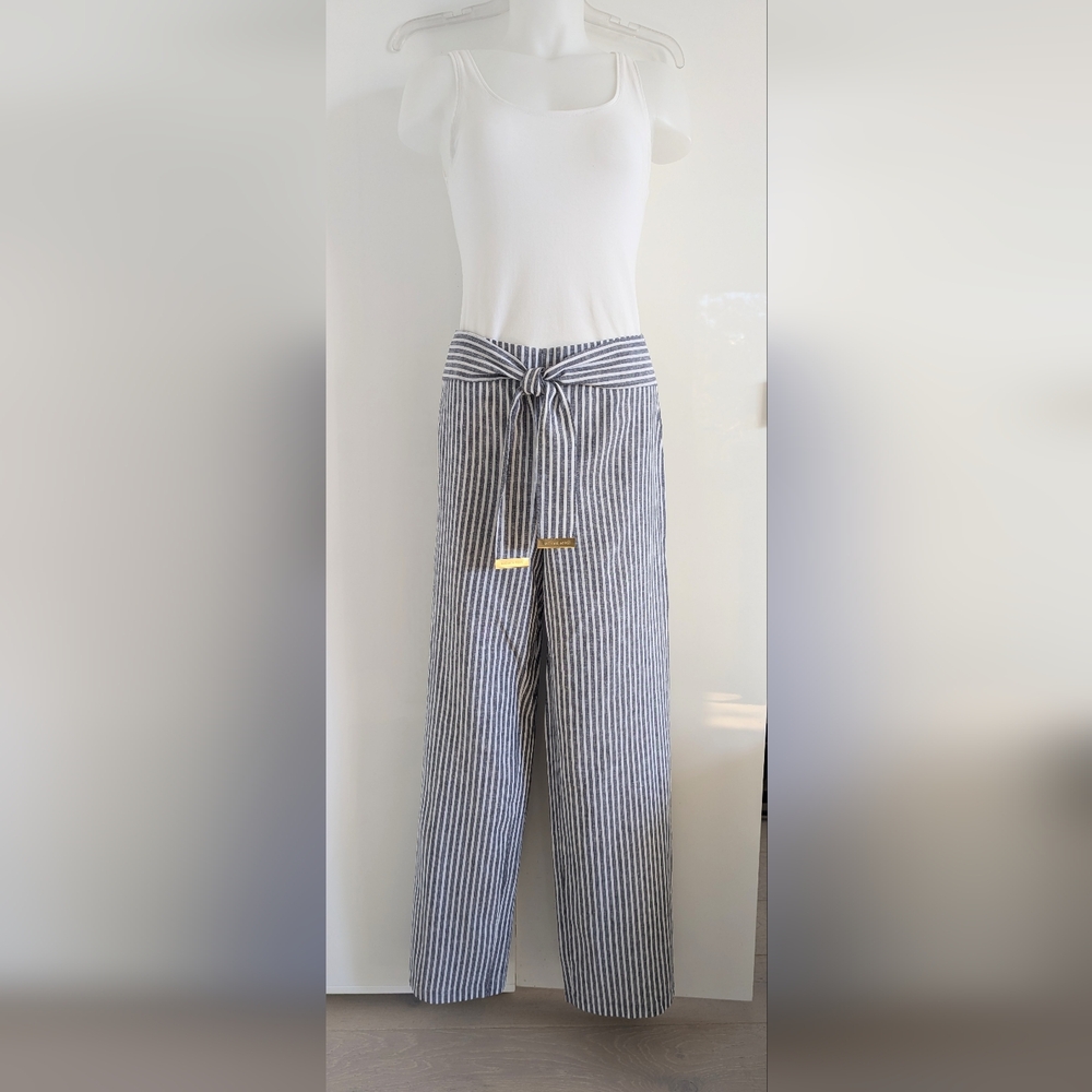MICHAEL KORS White And Dark Grey Striped Pants With Front Tie, Size 8